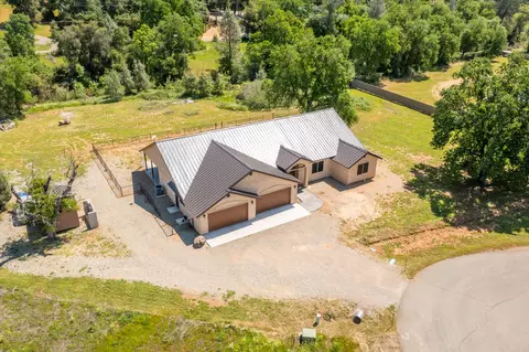 14427 War Admiral Way, Redding, CA 96003 photo 38