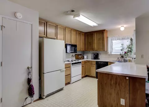 3688 Magnums Way, Redding, CA 96003 photo 10