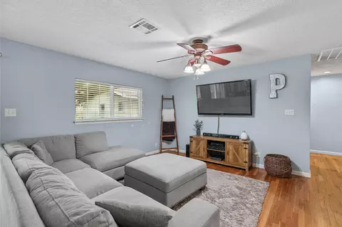 2120 Sycamore Dr, Redding, CA 96001 photo 10