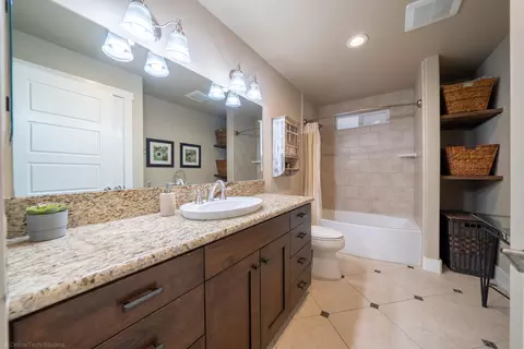 9110 Sugarloaf Dr, Redding, CA 96001 photo 18