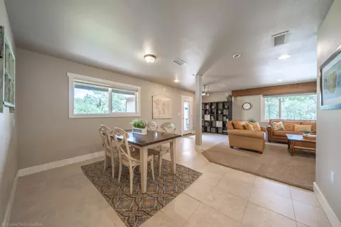 9110 Sugarloaf Dr, Redding, CA 96001 photo 21