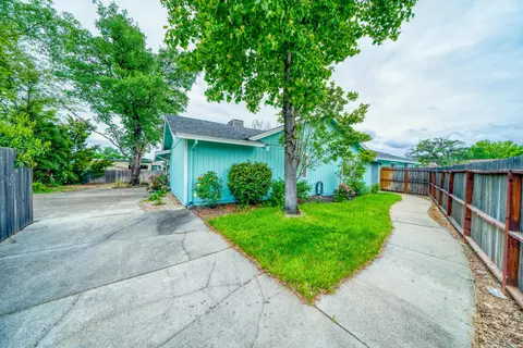 2889 Donner Ct, Redding, CA 96001 photo 29