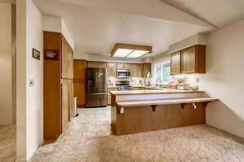 2889 Donner Ct, Redding, CA 96001 photo 10