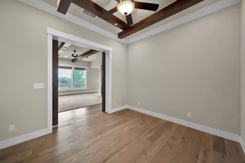 650 Mill Valley Pkwy, Redding, CA 96003 photo 12