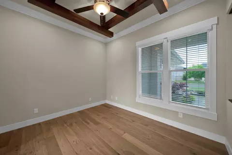 650 Mill Valley Pkwy, Redding, CA 96003 photo 11