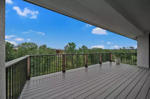 650 Mill Valley Pkwy, Redding, CA 96003 photo 35