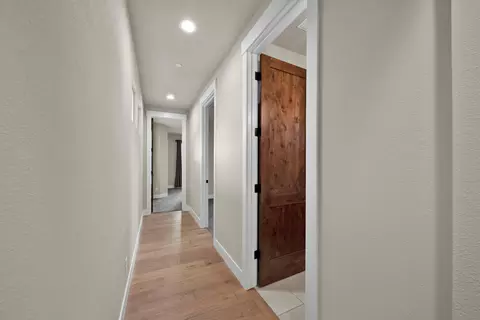 650 Mill Valley Pkwy, Redding, CA 96003 photo 27