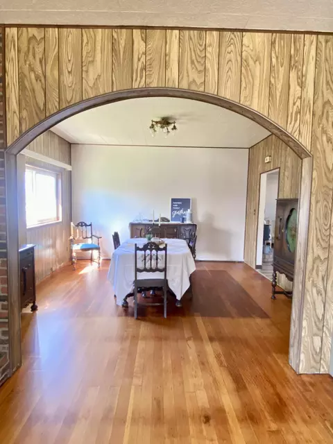 Bedroom - 561 Quincy Ave, Mccloud, CA 96057 photo 1 of 6