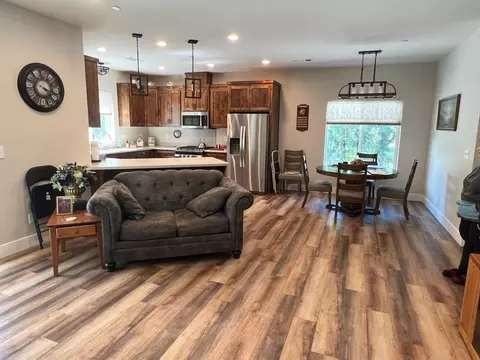18582 Stallion Dr, Red Bluff, CA 96080 photo 5