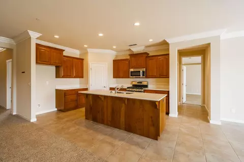 6478 Beretta Ln, Redding, CA 96001 photo 9