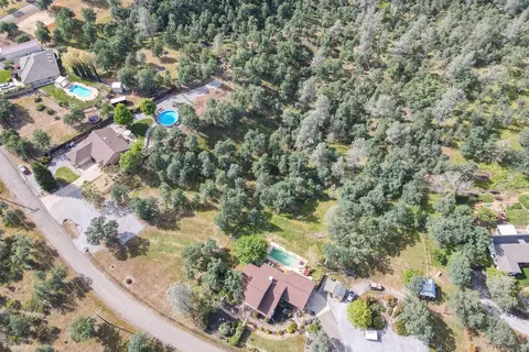 16671 Power Line Rd, Redding, CA 96001 photo 73