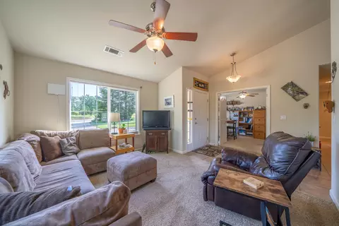 16671 Power Line Rd, Redding, CA 96001 photo 9