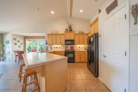 16671 Power Line Rd, Redding, CA 96001 photo 14