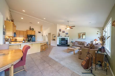 16671 Power Line Rd, Redding, CA 96001 photo 19
