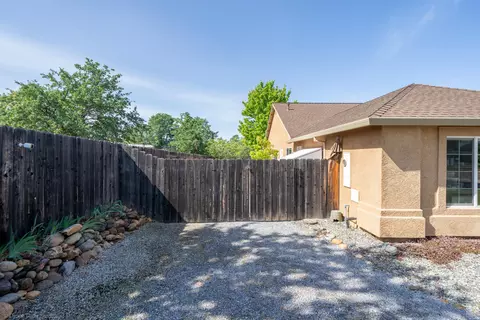 16671 Power Line Rd, Redding, CA 96001 photo 63