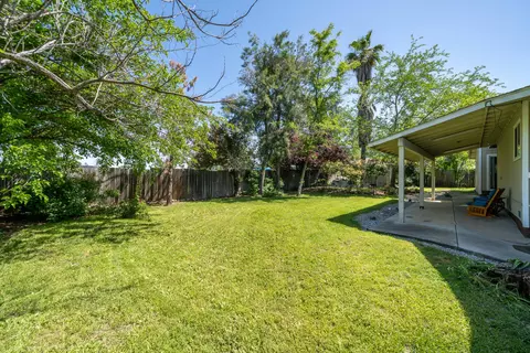 761 Shamrock St, Redding, CA 96003 photo 18