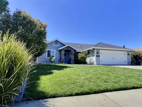 3373 Nathan Dr, Anderson, CA 96007 photo 2