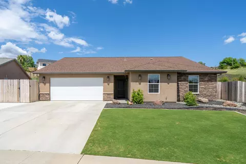 3542 Americana Way, Redding, CA 96003 photo 4