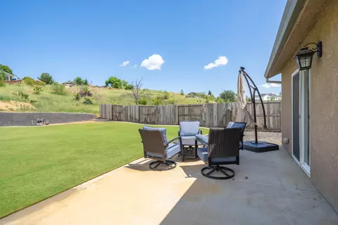 3542 Americana Way, Redding, CA 96003 photo 31