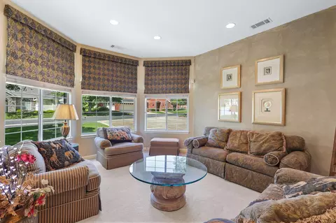 3155 Colombard, Redding, CA 96001 photo 5