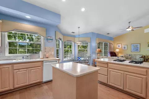 3155 Colombard, Redding, CA 96001 photo 11