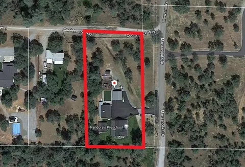 12232 Manzanoaks Dr, Redding, CA 96003 photo 52