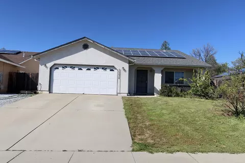 16834 Winchell Dr, Redding, CA 96003