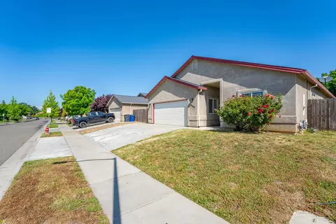 600 Villa Dr, Red Bluff, CA 96080 photo 4