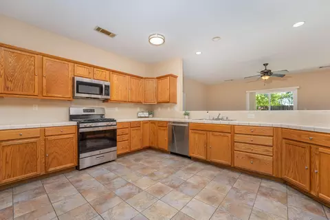 600 Villa Dr, Red Bluff, CA 96080 photo 7