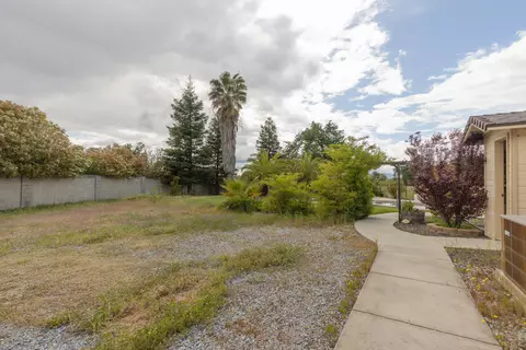 7320 Robles Dr, Redding, CA 96002 photo 37