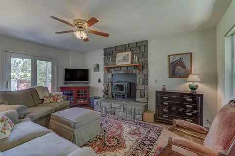 Living - 2578 Co Rd I, Willows, CA 95988 photo 3 of 3