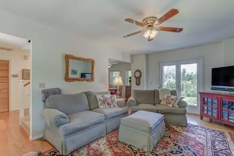Living - 2578 Co Rd I, Willows, CA 95988 photo 2 of 3