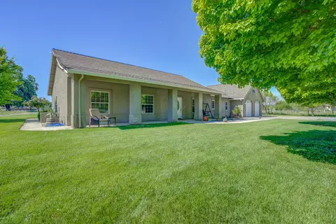 19805 Bowman Rd, Cottonwood, CA 96022