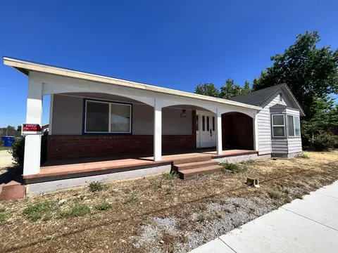 2841 Churn Creek Rd, Redding, CA 96002 photo 3