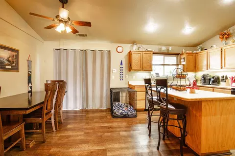 1985 Airstrip Rd, Redding, CA 96003 photo 11