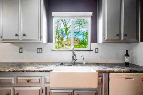 6947 Irving Rd, Redding, CA 96001 photo 10