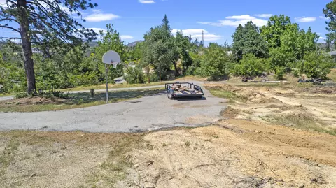 11103 Edwin Dr, Shasta, CA 96087 photo 6