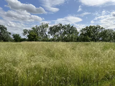 22549 Edgewater Dr, Cottonwood, CA 96022