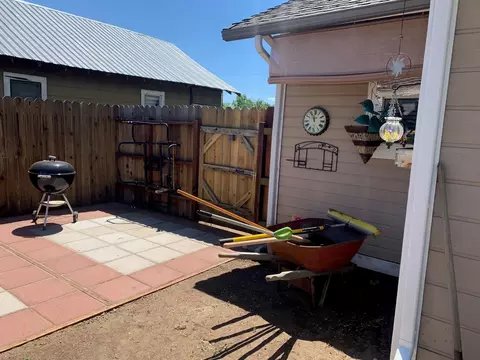 44196 Cedar St, Mcarthur, CA 96056 photo 12