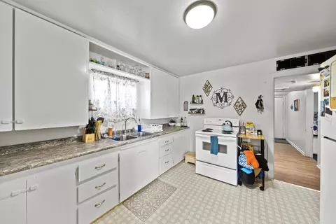 19526 Anna, Anderson, CA 96007 photo 20