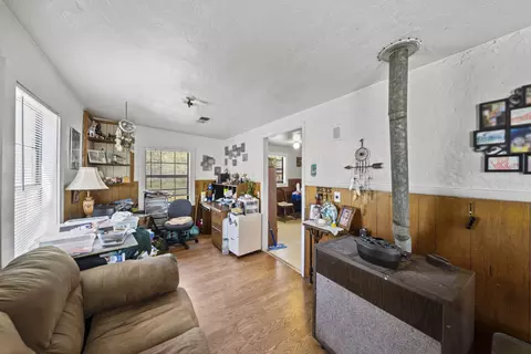 19526 Anna, Anderson, CA 96007 photo 47