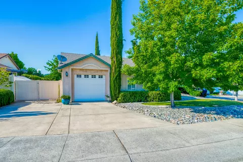 3514 Wasatch Dr, Redding, CA 96001 photo 3