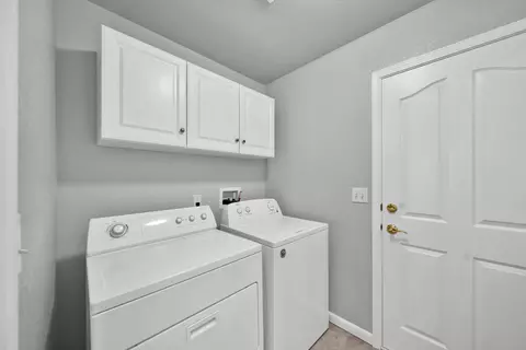 3083 Blue Bell Dr, Redding, CA 96001 photo 22