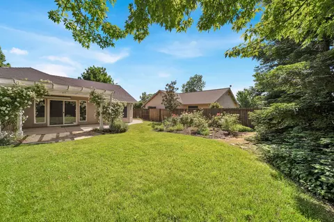 3083 Blue Bell Dr, Redding, CA 96001 photo 41
