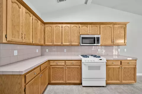 3083 Blue Bell Dr, Redding, CA 96001 photo 19