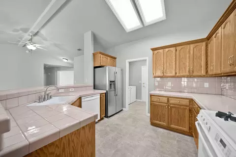 3083 Blue Bell Dr, Redding, CA 96001 photo 16
