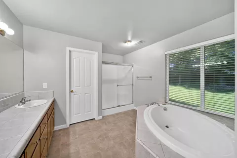 3083 Blue Bell Dr, Redding, CA 96001 photo 30