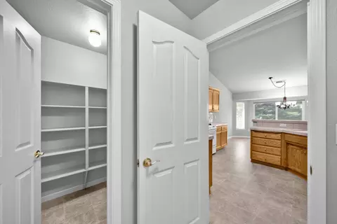 3083 Blue Bell Dr, Redding, CA 96001 photo 21