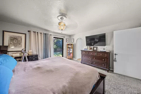 7414 Amigo Way, Redding, CA 96002 photo 16