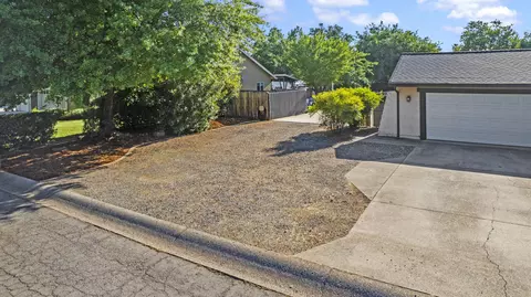 7414 Amigo Way, Redding, CA 96002 photo 35